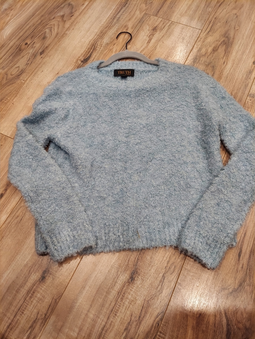 Truth By Republic Women’s XS Pullover Soft Fuzzy Crewneck Sweater  Light Blue